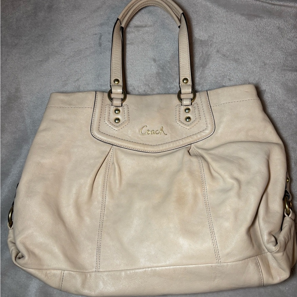 Coach Ashley leather shoulder bag